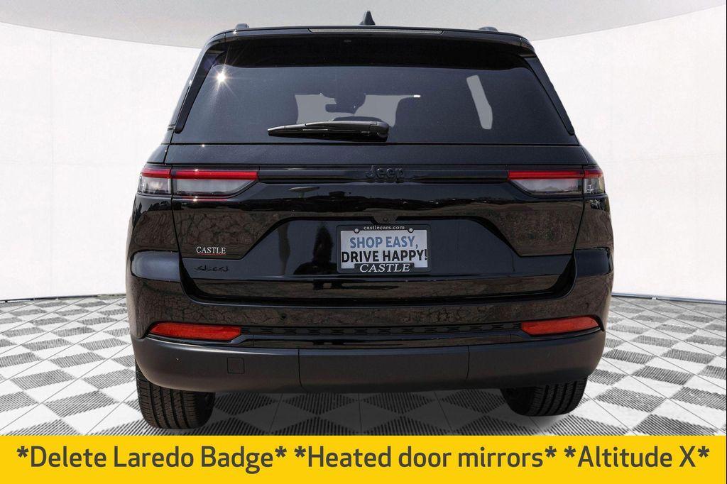 new 2025 Jeep Grand Cherokee car, priced at $38,002