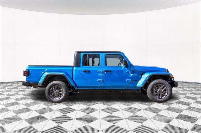 new 2024 Jeep Gladiator car, priced at $47,609