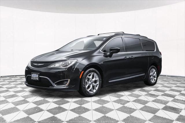 used 2017 Chrysler Pacifica car, priced at $13,977