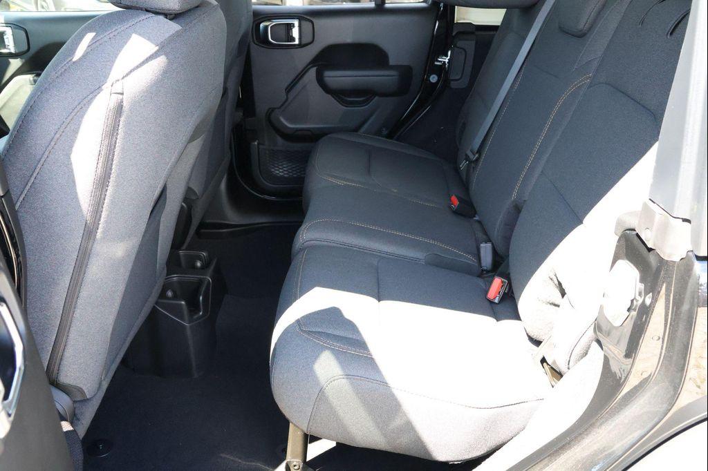 new 2025 Jeep Wrangler car, priced at $44,009