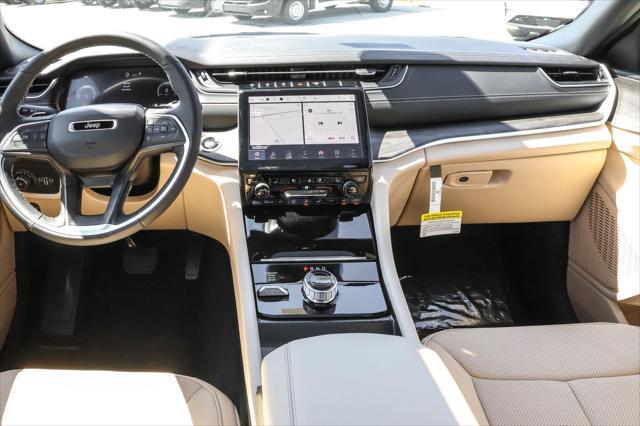 new 2025 Jeep Grand Cherokee car, priced at $45,476