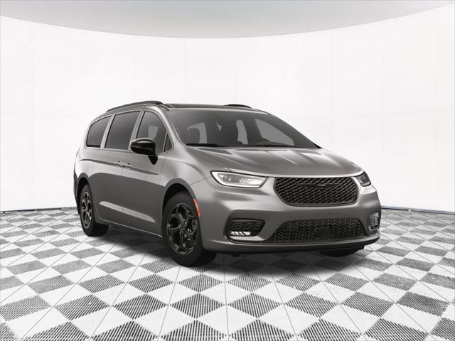 new 2025 Chrysler Pacifica Hybrid car, priced at $44,860