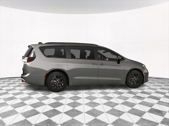 new 2025 Chrysler Pacifica Hybrid car, priced at $44,860