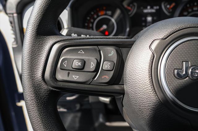 new 2025 Jeep Wrangler car, priced at $34,109