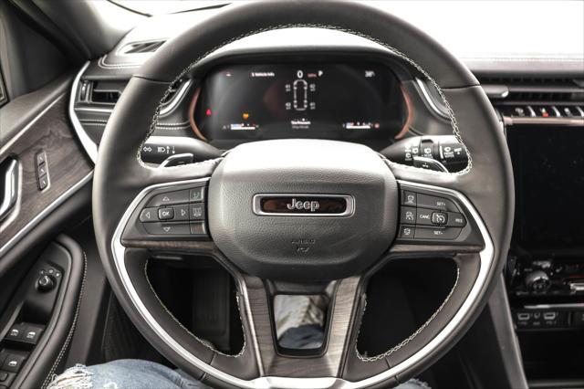 new 2025 Jeep Grand Cherokee L car, priced at $46,094