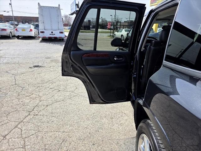 used 2008 GMC Envoy car, priced at $6,995