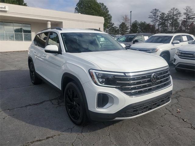 used 2024 Volkswagen Atlas car, priced at $36,900