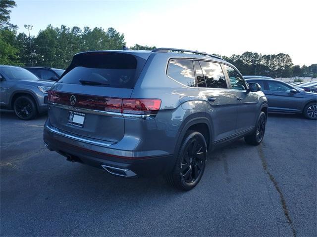 new 2024 Volkswagen Atlas car, priced at $40,544