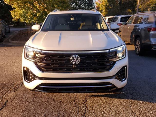 new 2025 Volkswagen Atlas car, priced at $55,324