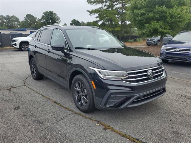 new 2024 Volkswagen Tiguan car, priced at $31,933