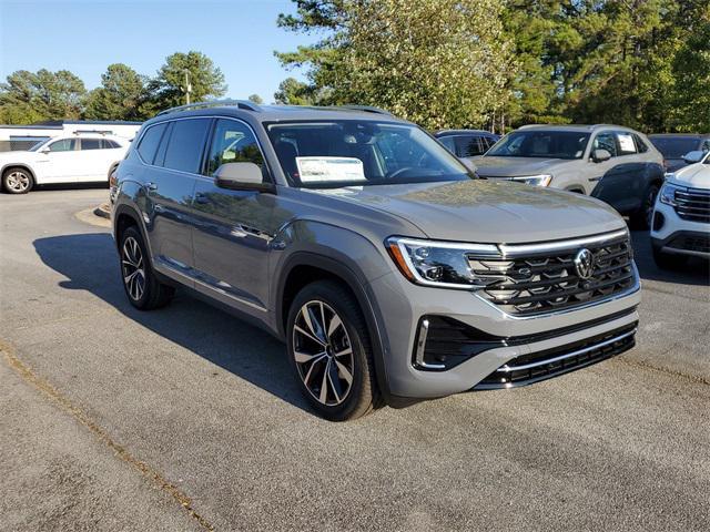 new 2025 Volkswagen Atlas car, priced at $57,221