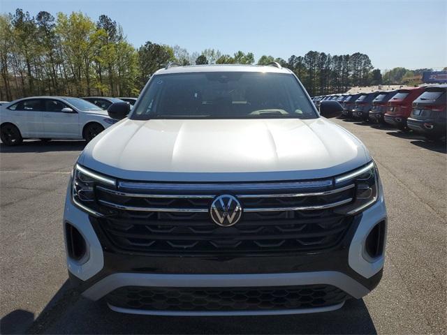 new 2024 Volkswagen Atlas car, priced at $44,095