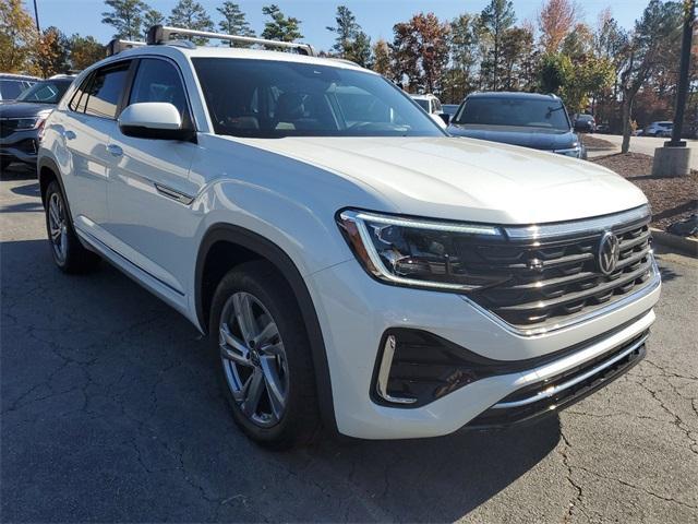 new 2024 Volkswagen Atlas Cross Sport car, priced at $42,991