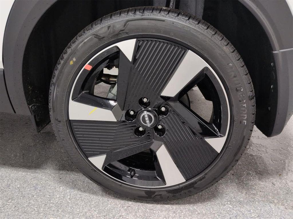 new 2026 Nissan Kicks car, priced at $32,935