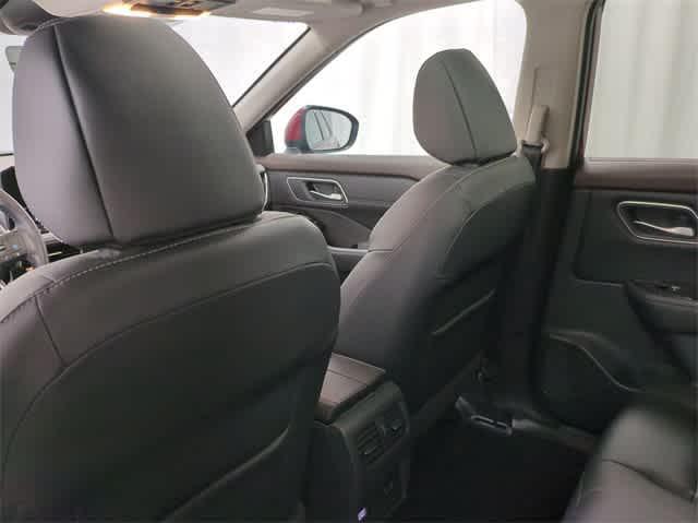 used 2021 Nissan Rogue car, priced at $25,998