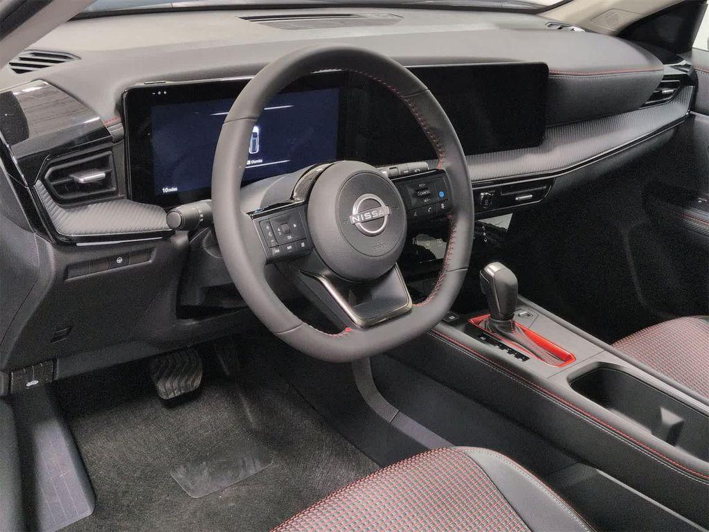 new 2025 Nissan Kicks car, priced at $26,300