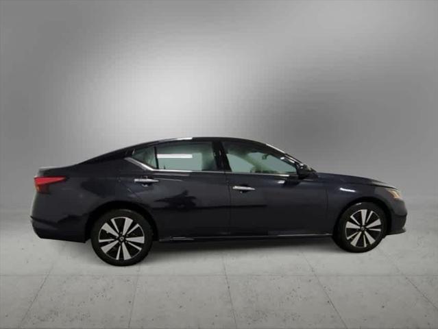 used 2021 Nissan Altima car, priced at $20,000