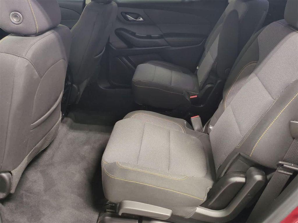 used 2020 Chevrolet Traverse car, priced at $23,672
