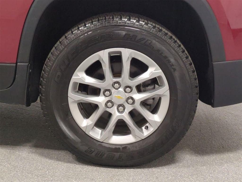 used 2020 Chevrolet Traverse car, priced at $23,672