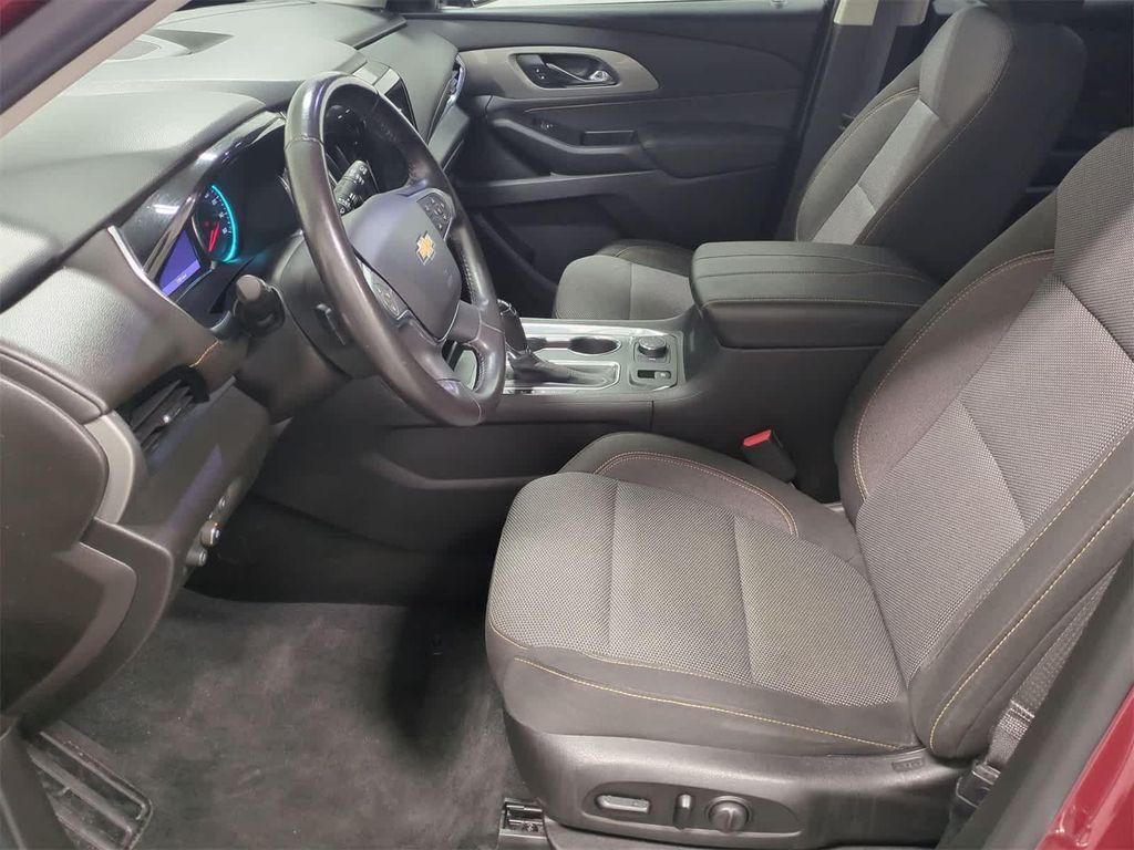 used 2020 Chevrolet Traverse car, priced at $23,672