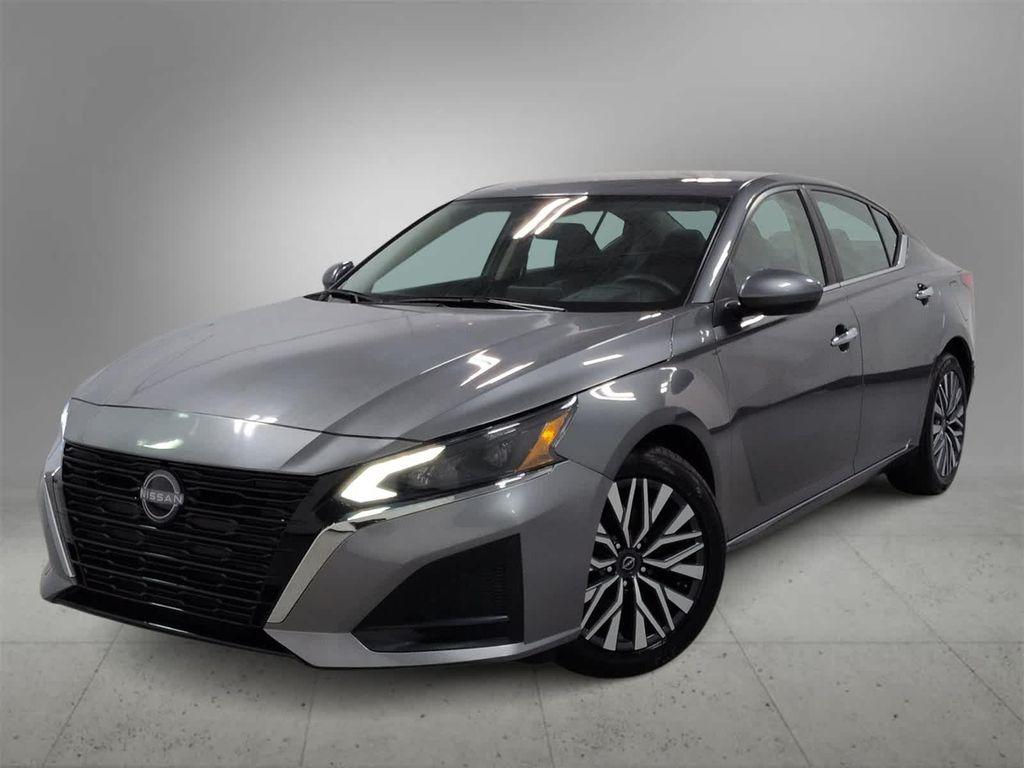 used 2023 Nissan Altima car, priced at $19,744