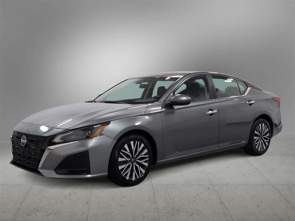 used 2023 Nissan Altima car, priced at $19,744