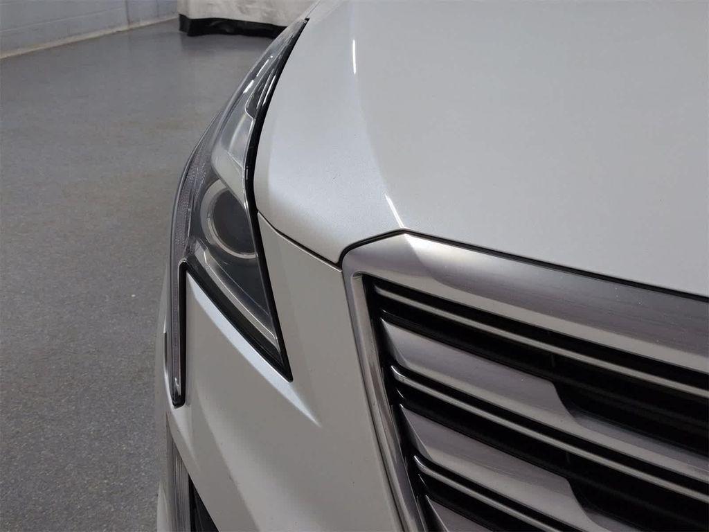 used 2017 Cadillac XT5 car, priced at $14,949
