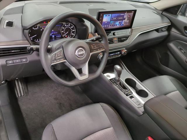 new 2025 Nissan Altima car, priced at $29,322