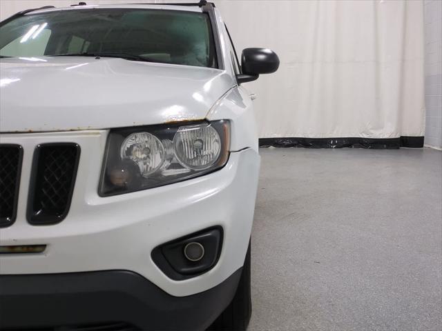 used 2015 Jeep Compass car, priced at $5,500