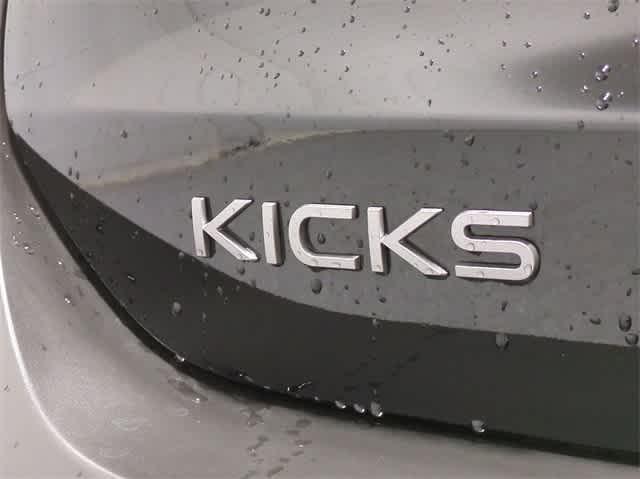 new 2025 Nissan Kicks car