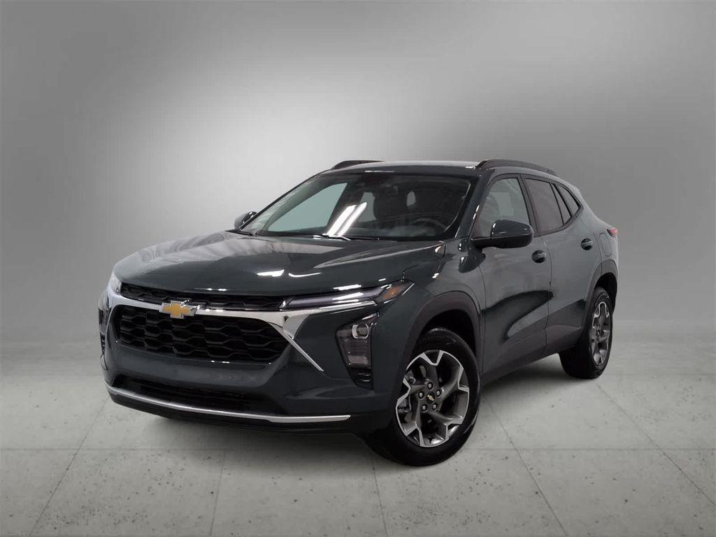 used 2025 Chevrolet Trax car, priced at $20,581