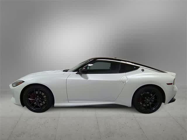 new 2024 Nissan Z car