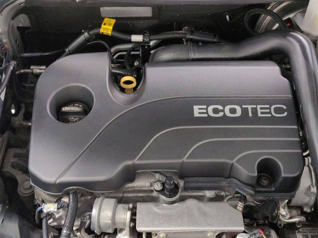 used 2020 Chevrolet Equinox car, priced at $17,590