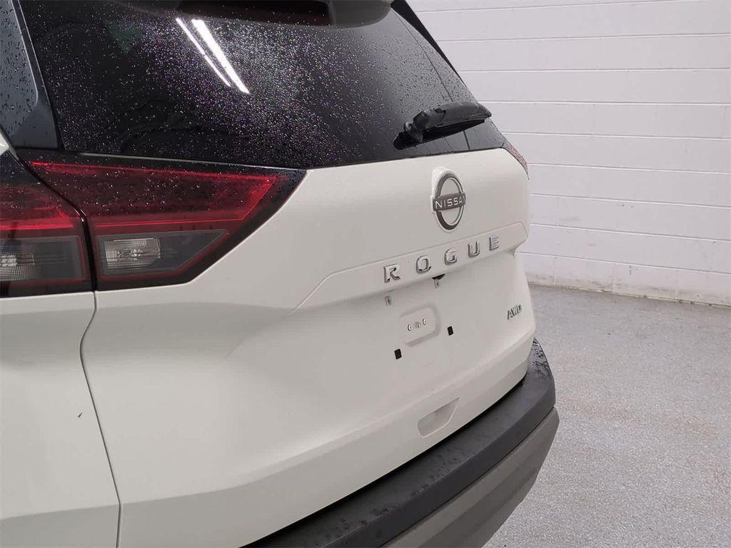 used 2022 Nissan Rogue car, priced at $16,648