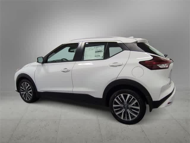 new 2024 Nissan Kicks car, priced at $24,885