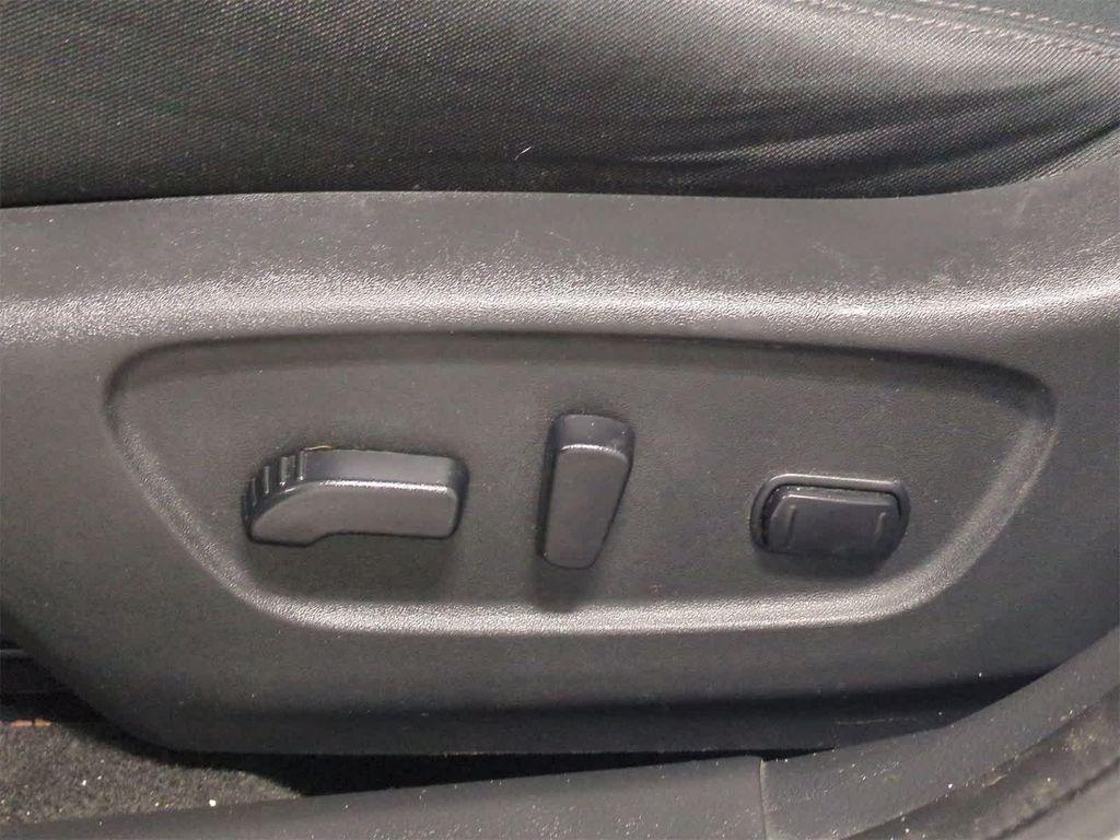 used 2018 Nissan Rogue car, priced at $9,903