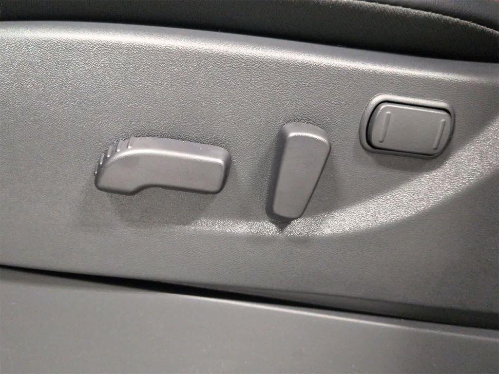 new 2026 Nissan Frontier car, priced at $48,675