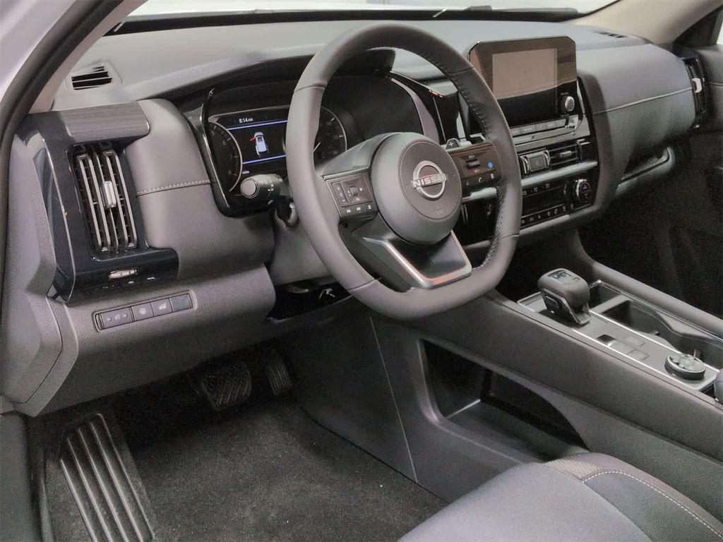 new 2025 Nissan Pathfinder car, priced at $38,357