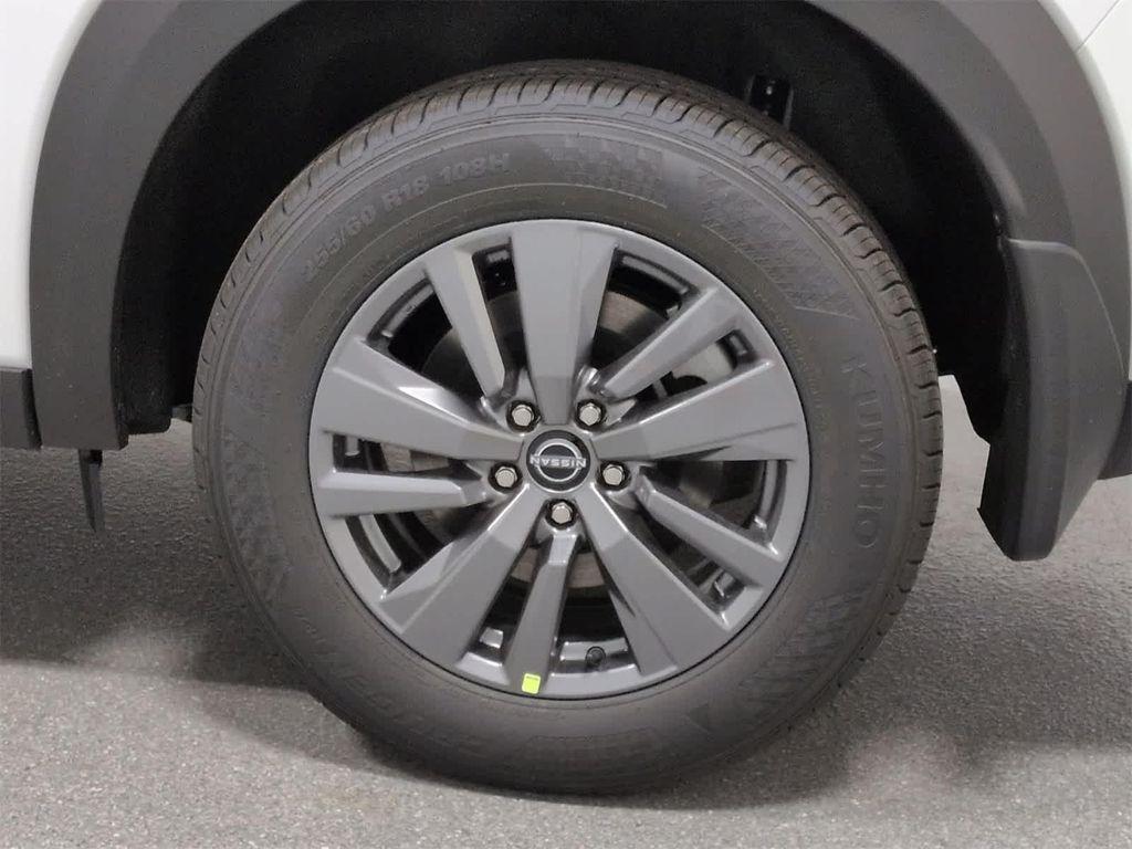 new 2025 Nissan Pathfinder car, priced at $38,357