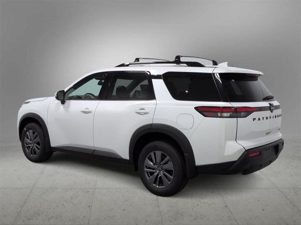new 2025 Nissan Pathfinder car, priced at $38,357