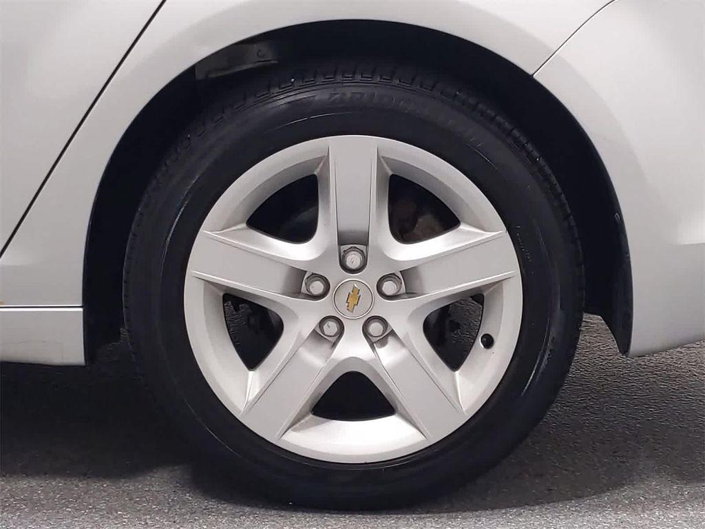used 2011 Chevrolet Malibu car, priced at $5,900
