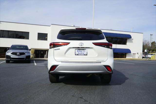 used 2021 Toyota Highlander car, priced at $37,148