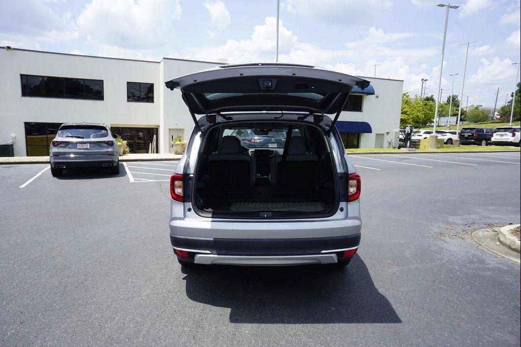 used 2022 Honda Pilot car, priced at $33,001