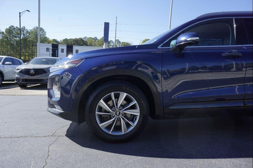 used 2020 Hyundai Santa Fe car, priced at $14,995