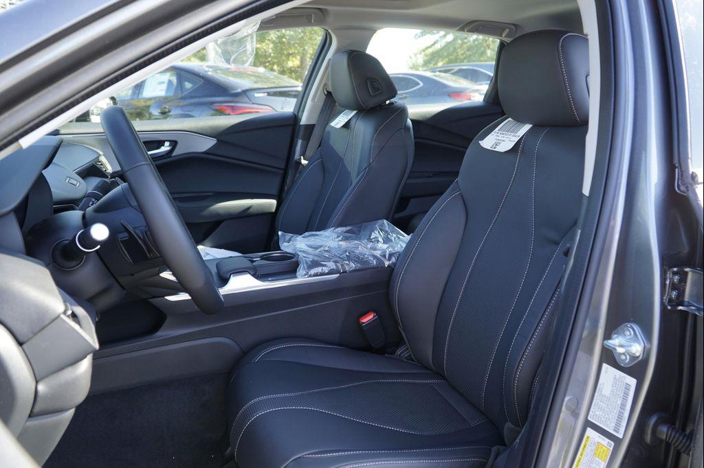 new 2025 Acura TLX car, priced at $45,695