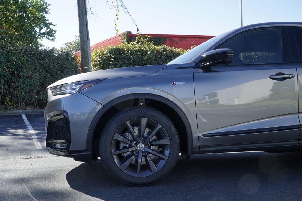 new 2026 Acura MDX car, priced at $64,350