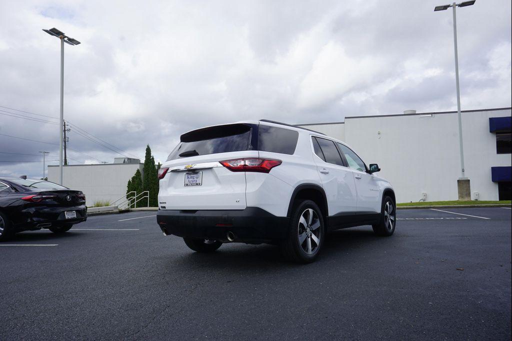 used 2021 Chevrolet Traverse car, priced at $25,995