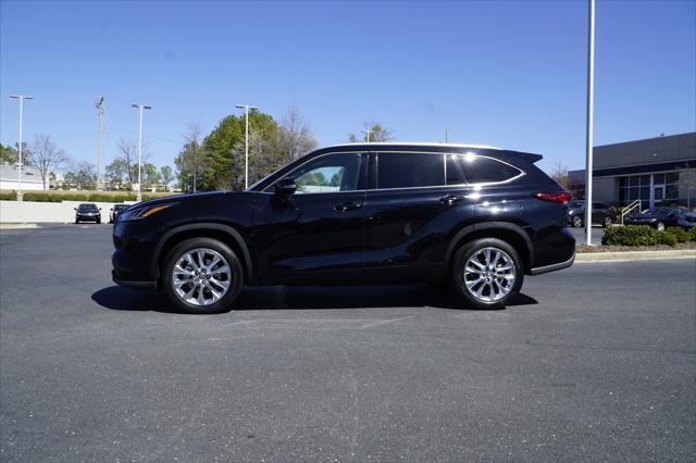 used 2023 Toyota Highlander car, priced at $36,695