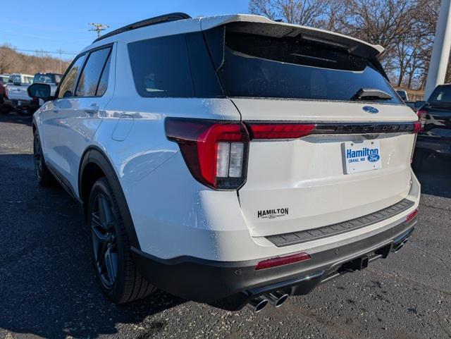 new 2025 Ford Explorer car, priced at $58,999