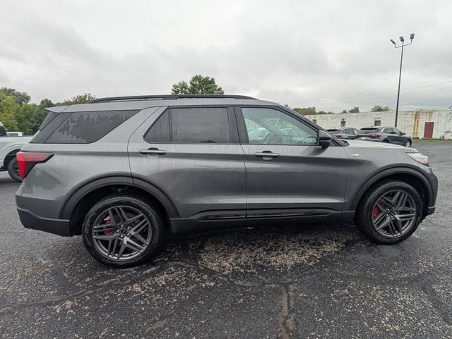 new 2025 Ford Explorer car, priced at $46,490
